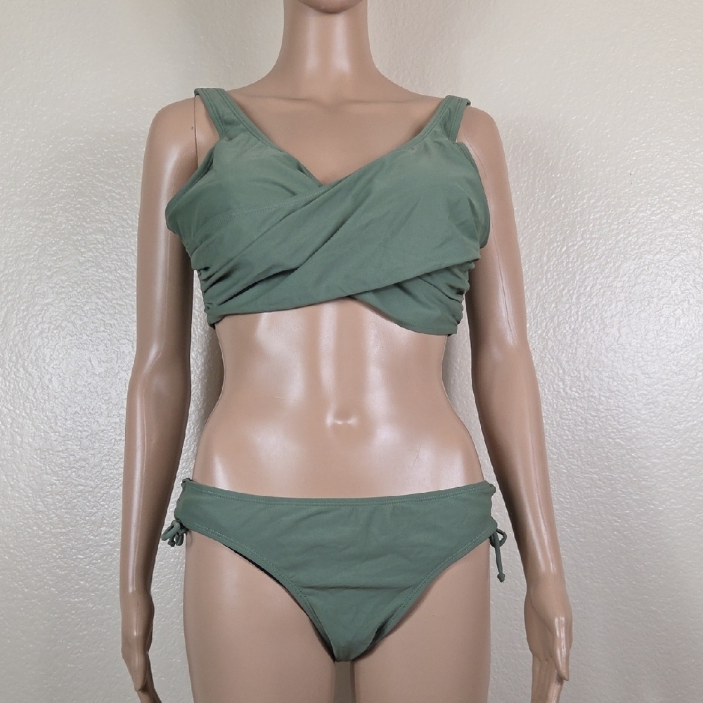 Actloe Green Twist Front Binkini Swimsuit
